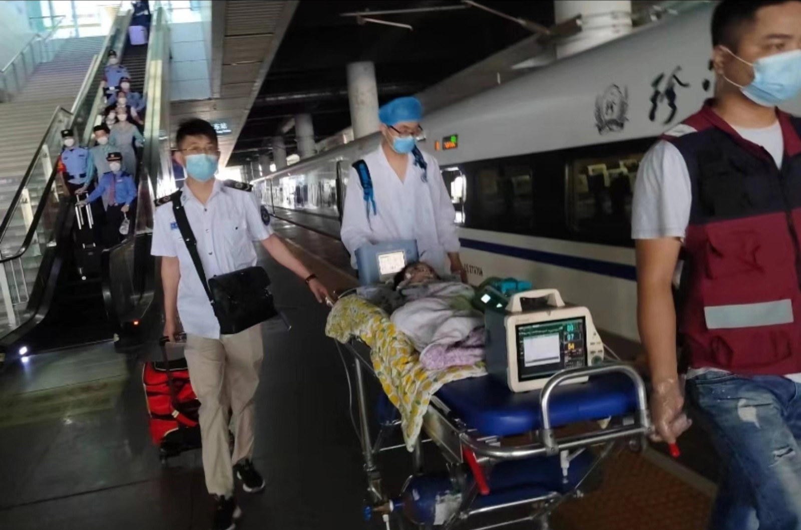 资源县高铁转运公司